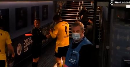 Liga Mistrzów. Kamery wyłapały, co po meczu zrobił sędzia