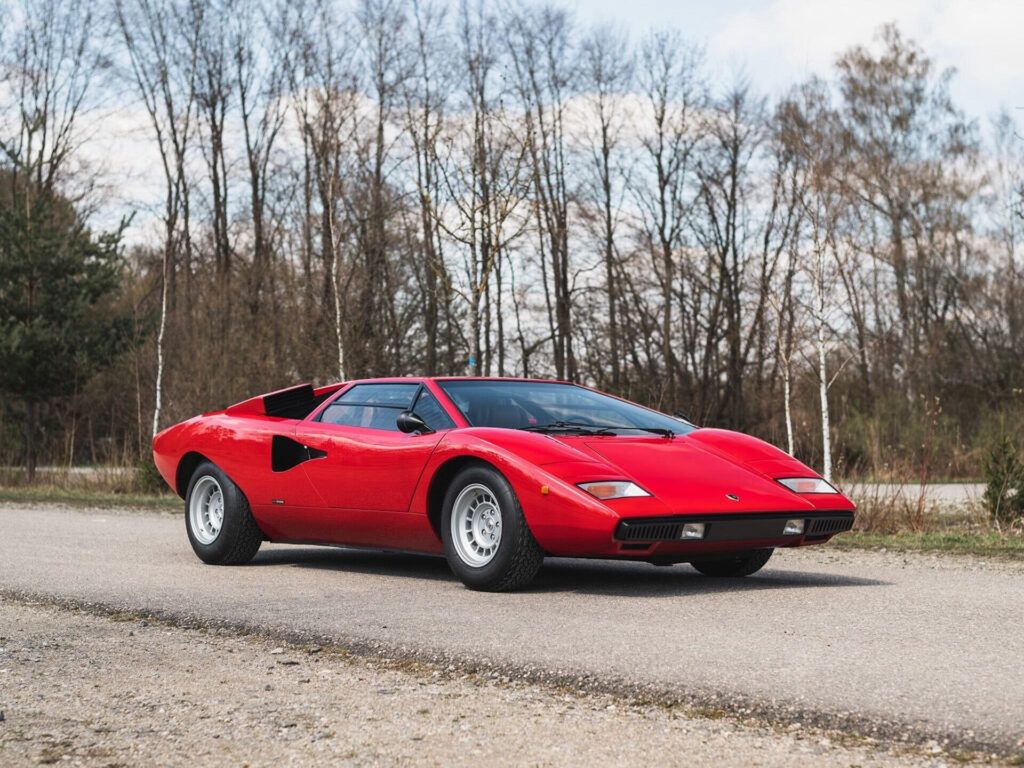 Lamborghini countach Roda Stewarta na sprzedaż. To bardzo rzadka wersja