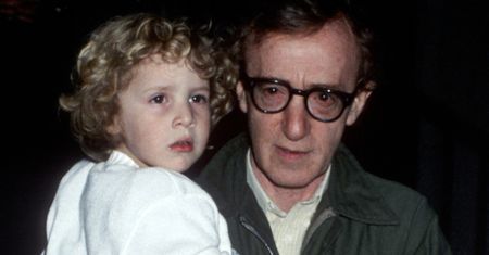 Allen kontra Farrow. Przerażająca relacja Dylan o tym, co robił jej Woody Allen