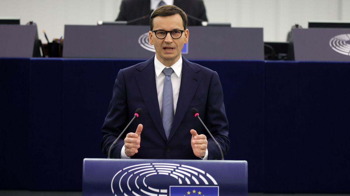 Mateusz Morawiecki popełnił językowy błąd podczas wystąpienia w PE 
