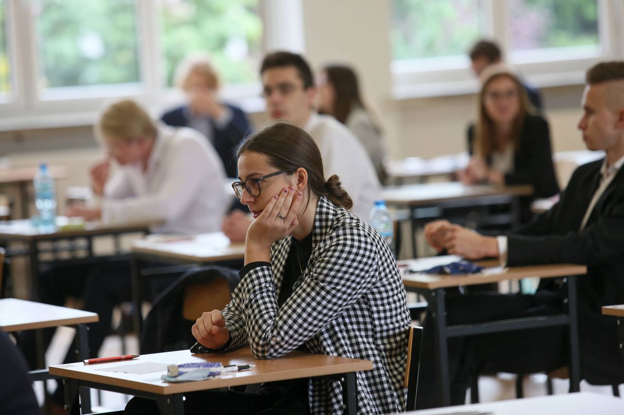 Matura 2021. Dziś język polski na poziomie rozszerzonym. Przed zdającymi tylko jedno zadanie