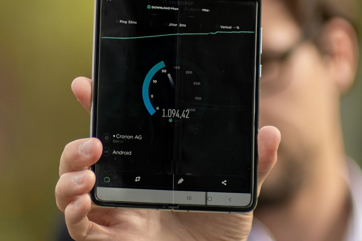 Smartfony dostaną turbodoładowanie. Samsung wprowadza szybką pamięć UFS 4.0