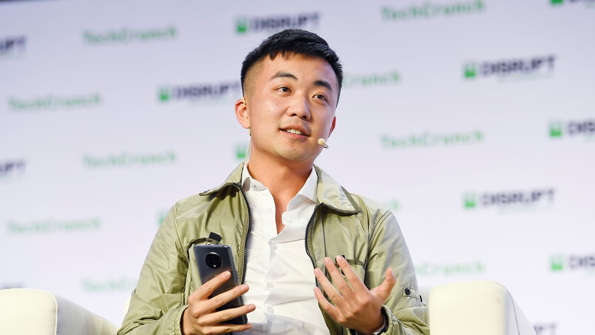 Współzałożyciel OnePlusa odchodzi z firmy. Carl Pei założy nowy biznes 1