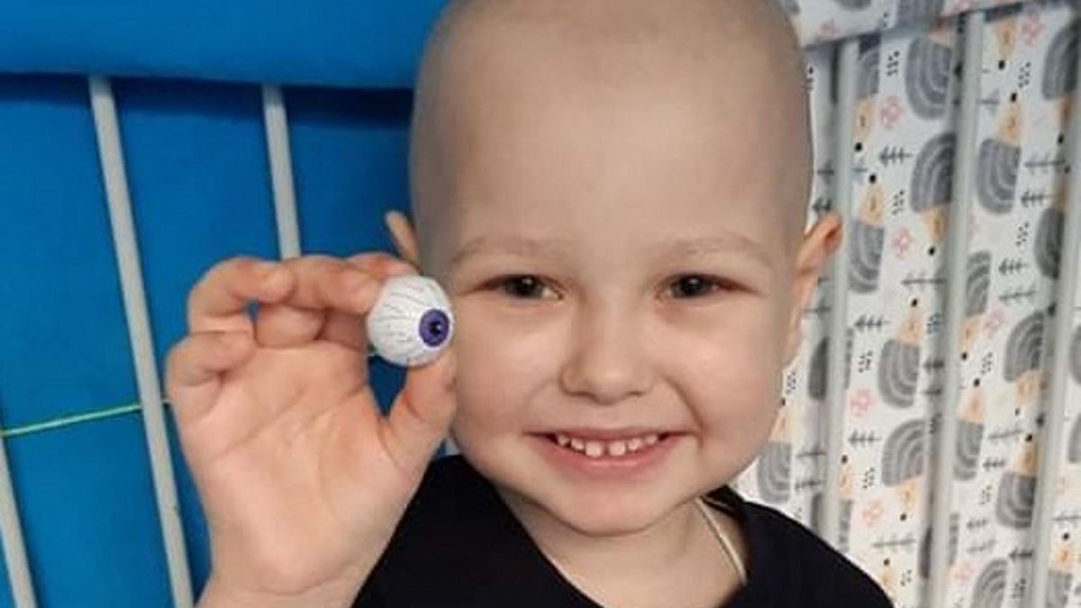 Leon cierpi na białaczkę limfoblastyczną. "Wyjście ze szpitala jest jak podróż za ocean"