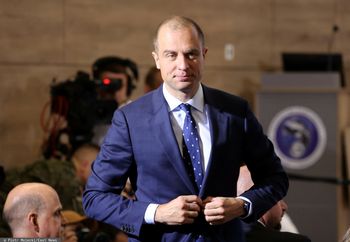Kontrola trwała rok. Tomasz Szatkowski bez dostępu do tajemnic