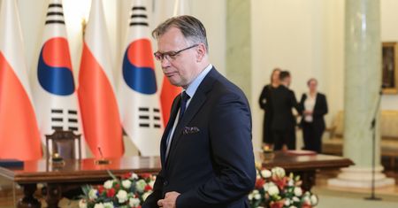 Jeden wpis, dwie wpadki wiceministra. "Ktoś przespał lekcję geografii"