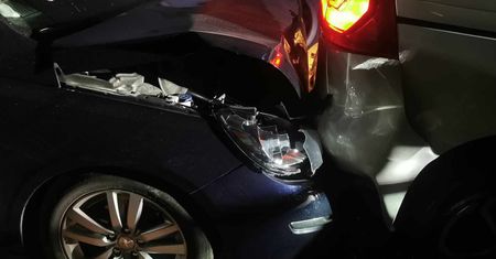 Karambol na A4 niedaleko Krakowa. Interweniowały cztery zastępy straży pożarnej