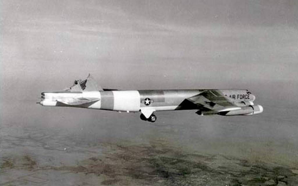 Niezwykłe konstrukcje [cz. 20]. B-52 Stratofortress - 60-letni weteran 8