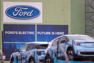 "To nie wystarczy". Szef Forda w Polsce o kroku wstecz ws. zakazu aut spalinowych w UE