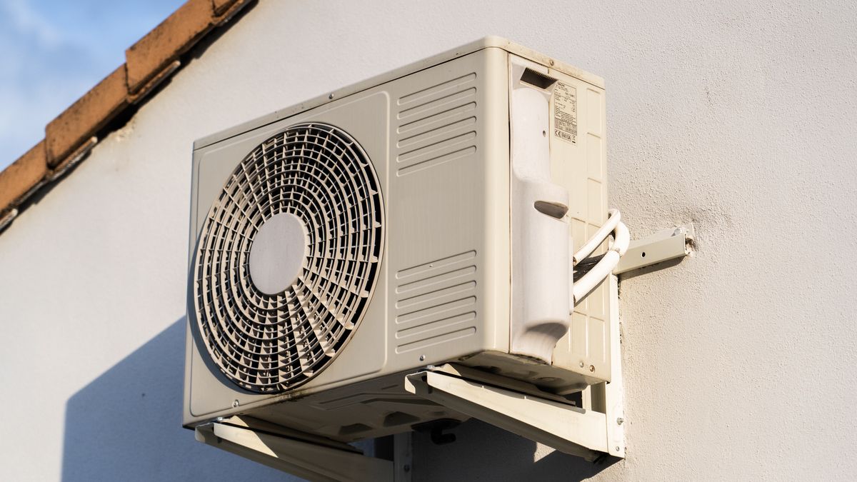 Nowe taryfy URE i limity cen prądu. Prosumenci mają powody do obaw?