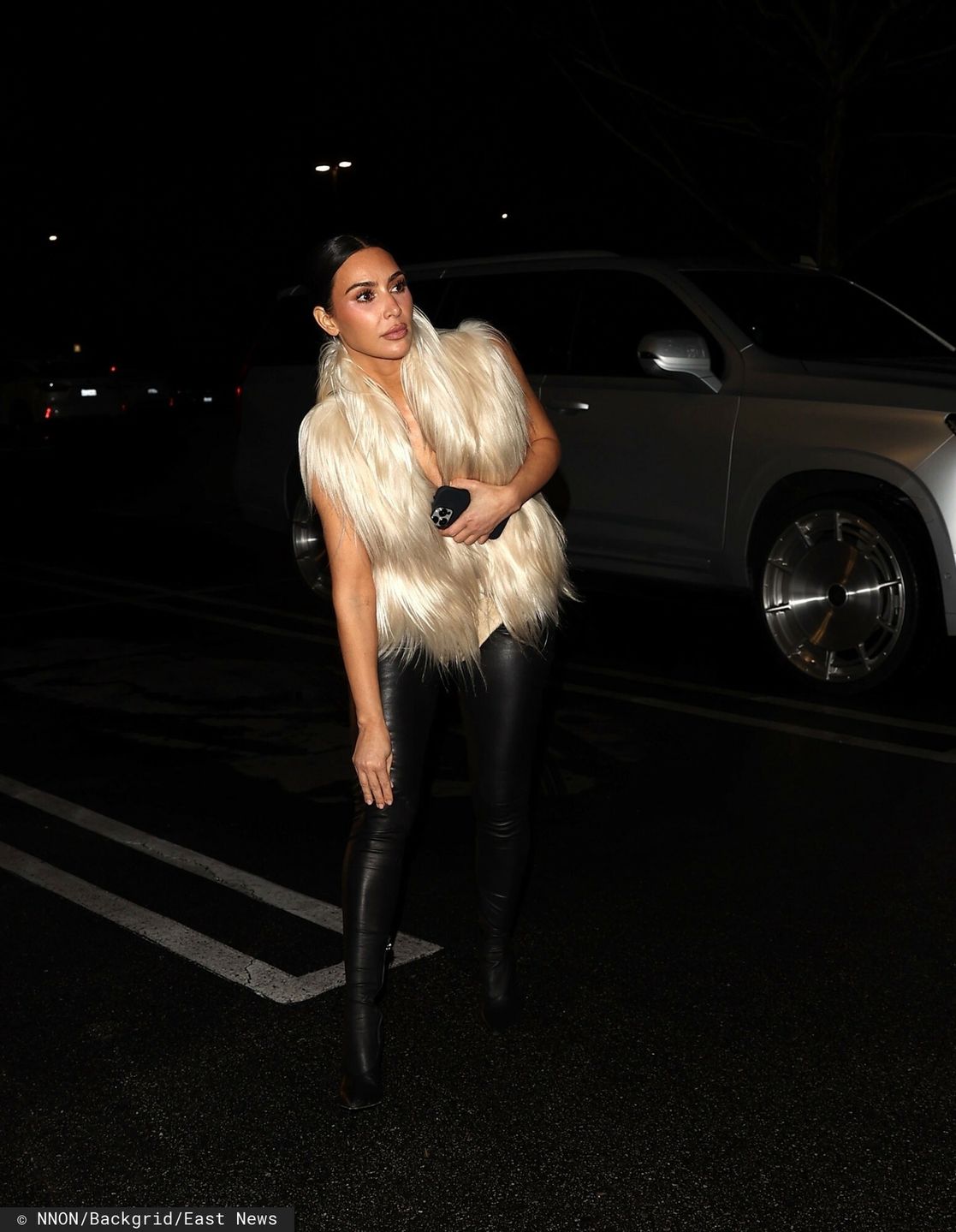 Kim Kardashian zajada się lodami po kłótni z Kanye Westem