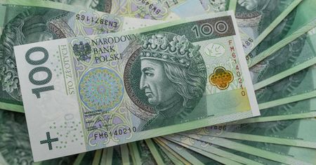 100 zł miesięcznie dopłaty do prądu od PFRON. Oto komu przysługuje