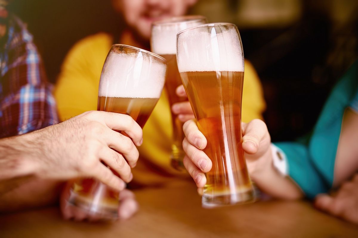 Piwo w pubie - zdjęcie poglądowe