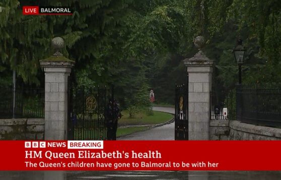 BBC nagle zmienia program ze względu na stan zdrowia Elżbiety II