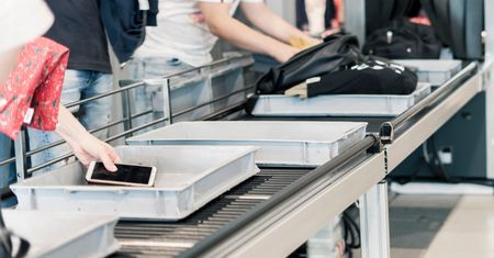 Rewolucja na polskim lotnisku. Koniec z wyciąganiem płynów i elektroniki