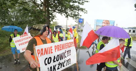 Blokada drogi na Hel. Doszło do ostrej wymiany zdań