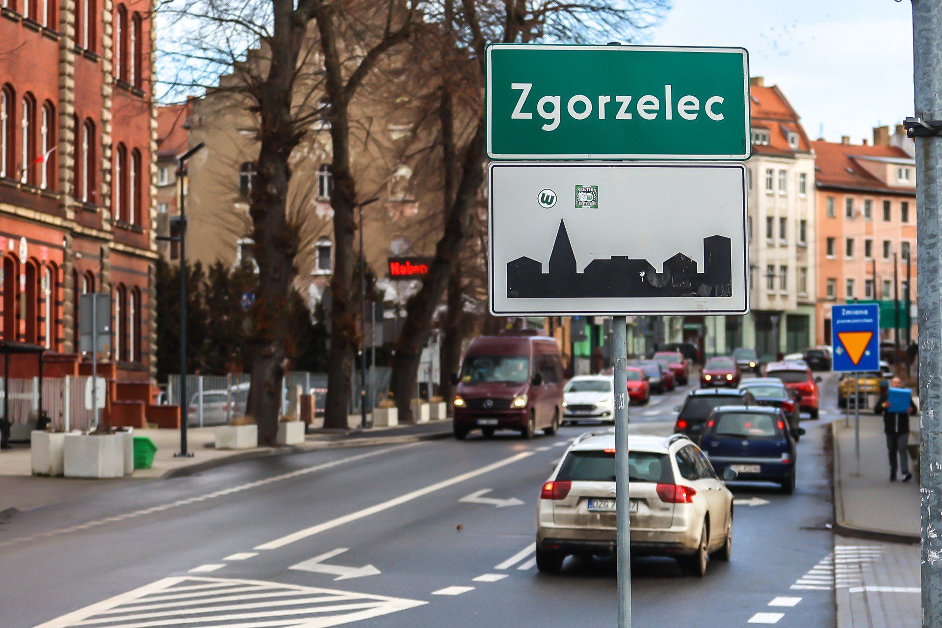 Samorządowcy obawiają się, że kierowcy będą omijać autostradę i jechać przez Zgorzelec i Görlitz, w których już teraz są duże korki.