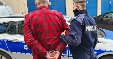 Śląskie. Drogowa kontrola doprowadziła w Mysłowicach do warsztatu pełnego "skarbów"