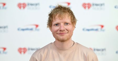 Ed Sheeran zmagał się z bolesną chorobą. "Nie polecam"