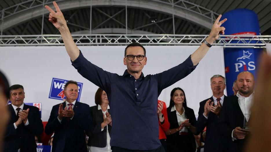 Morawiecki przeprosił za błędy PiS
