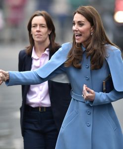 Nie odstępuje księżnej Kate na krok od ponad 10 lat. Królowa doceniła jej służbę