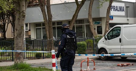 Warszawa. Tragedia na Gocławiu. Świadek o przyczynie awantury