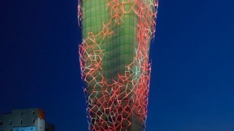 Zatankuj prosto z wieży pełnej oktanów 1