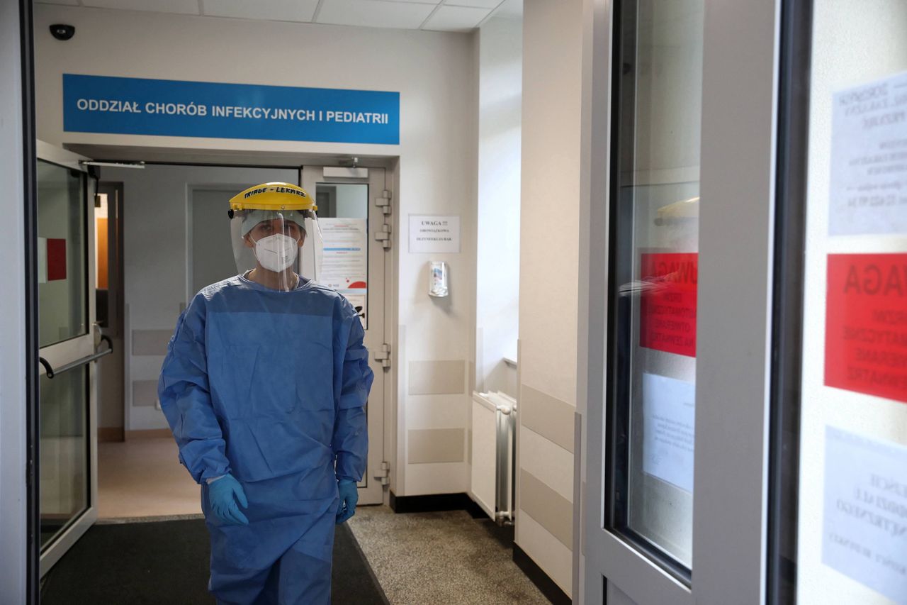 Koronawirus. Gorąca sytuacja w Małopolsce. "W szpitalu może zabraknąć miejsc"