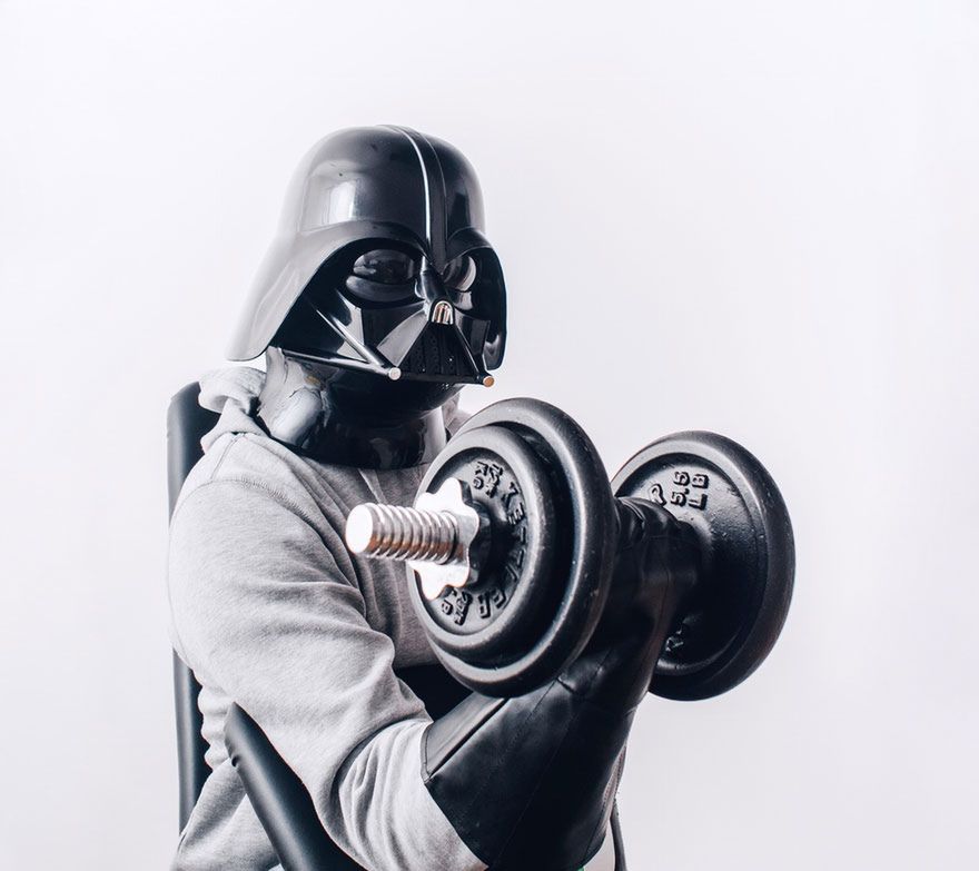 Nudne życie Darth Vadera - zobacz jak wygląda codzienność władcy Imperium 13