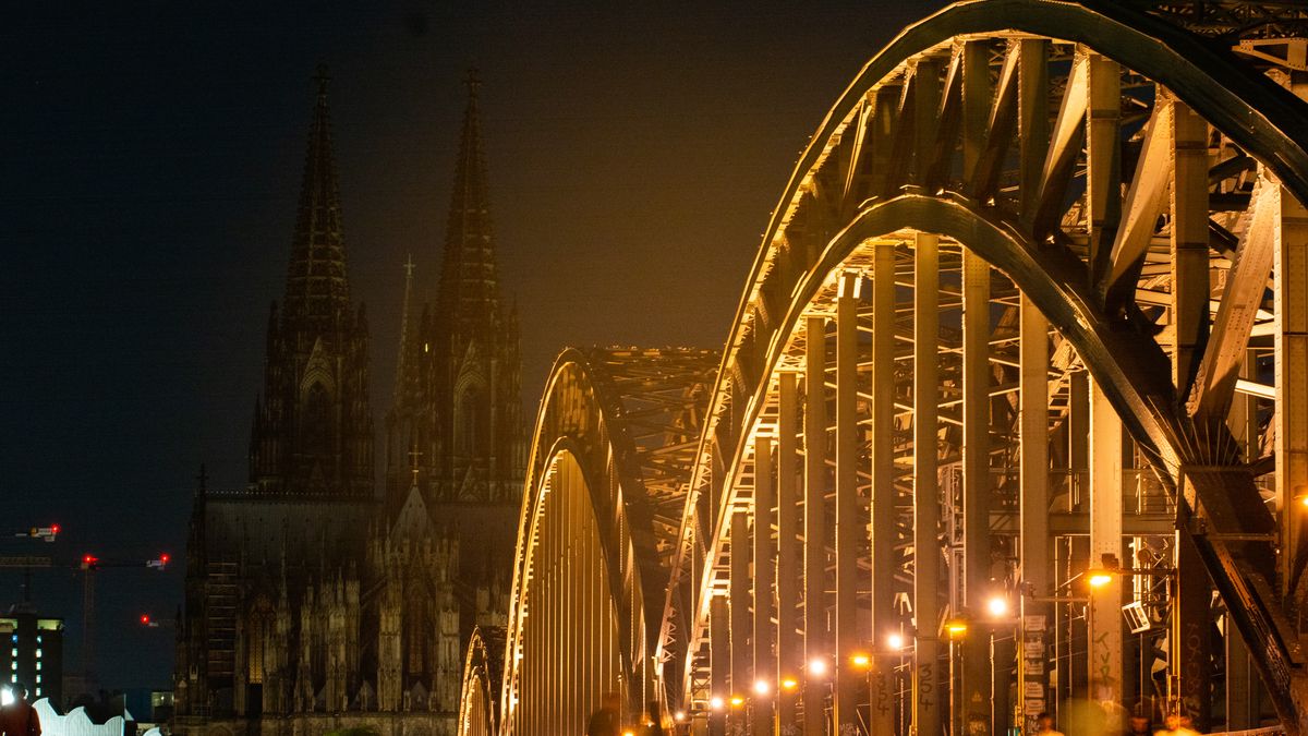 The cologne Cathedral with illumination turned off after 11 pm to save energy in order to cope with upcoming energy crisis in Cologne, Germany on August 9, 2022 (Photo by Ying Tang/NurPhoto via Getty Images)