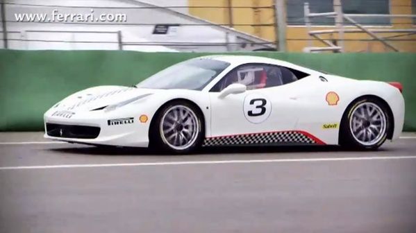 Ferrari 458 Challenge - jak to jeździ? [wideo]