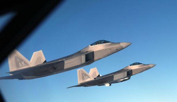 Raptor wciąż śmiertelnie groźny... dla swoich pilotów 4
