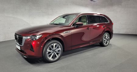 Mazda CX-80 już w polskich salonach. Ile trzeba zapłacić za wielkiego SUV-a?