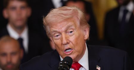 Trump ogłasza postępy ws. Iranu. "Prawie zakończone"