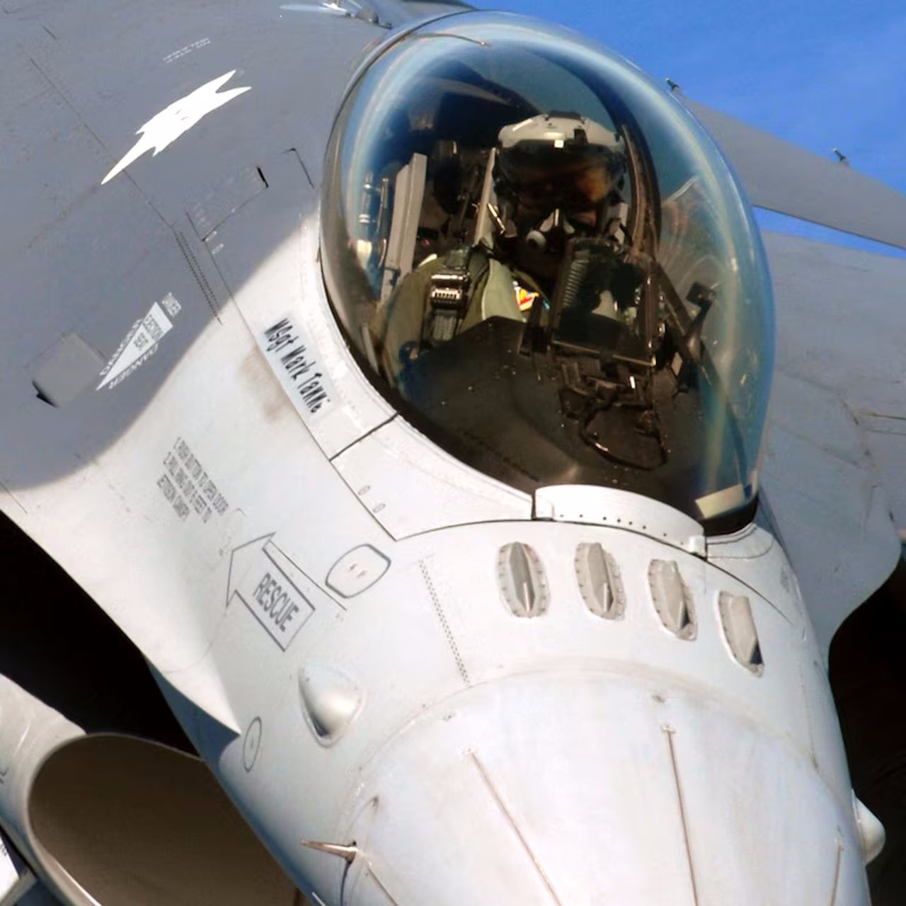 The F-16 cockpit canopy provides excellent visibility.