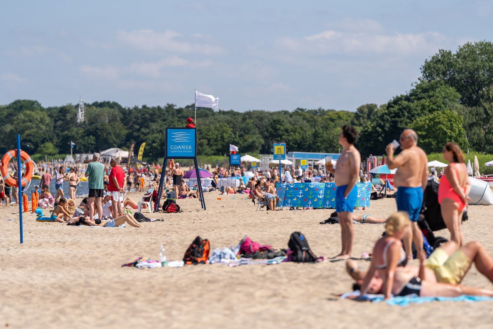 Z Poznania do Kołobrzegu przejazd pociągiem trwa około 3 i pół godziny.Kolejna miejscowość, do której dojedziemy pociągiem z Poznania poniżej. 