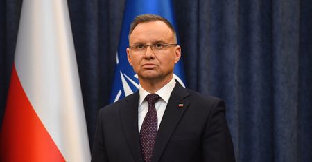 Duda odpowiada Tuskowi. "Działam w zgodzie z konstytucją"