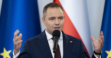 "Nie" dla ustawy wiatrakowej. Pierwsze weto prezydenta. Co teraz? Wiemy, co rozważa rząd