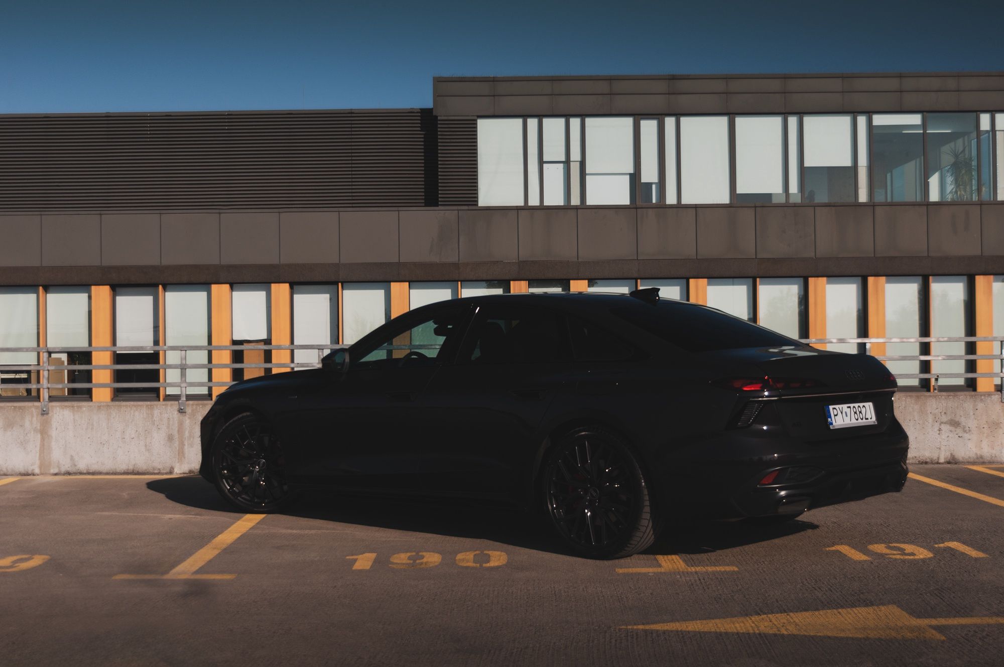 Audi A6 Limousine e-hybrid (2025)