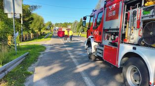 Tragedia w miejscowości Gózd. 46-latka śmiertelnie potrącona na starej "siódemce"