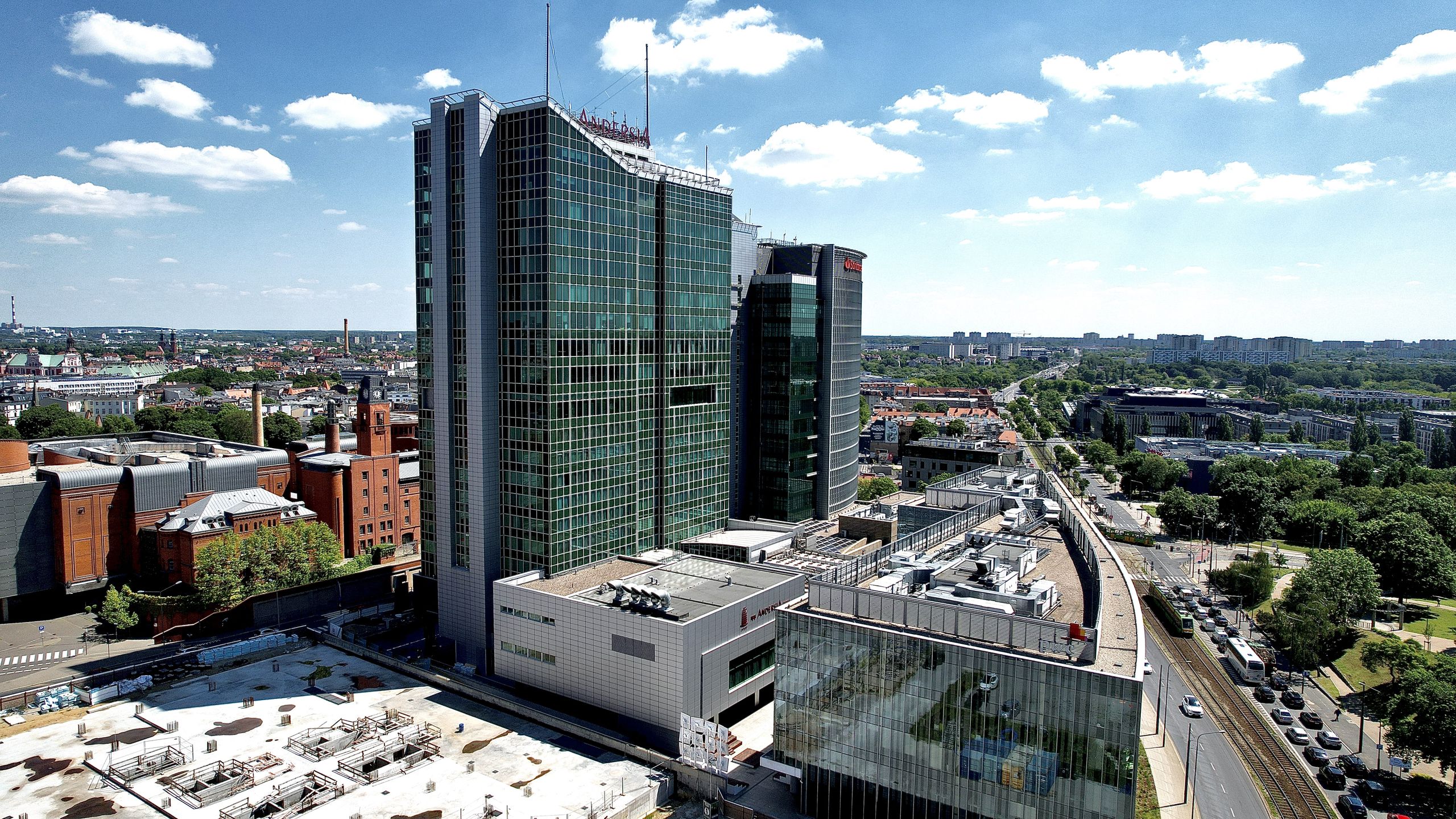 WCWI Sp. z o.o., Miłosz Król