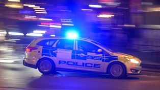 Wypadek w Wielkiej Brytanii z udziałem radiowozu. Kilka osób nie żyje
