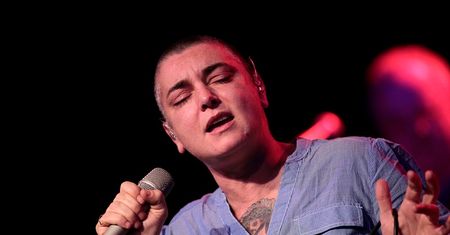 Sinéad O'Connor zdradziła, co włożyła do trumny syna. "Na wypadek, gdyby zabrakło w niebie"