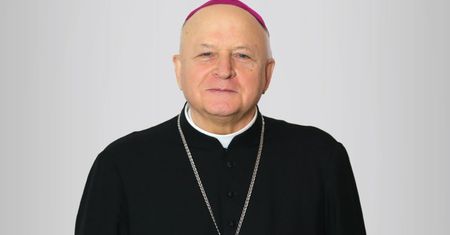 Chrzest dziecka z in vitro. Biskupi zajęli stanowisko