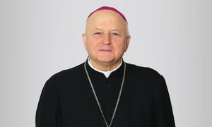 Chrzest dziecka z in vitro. Biskupi zajęli stanowisko