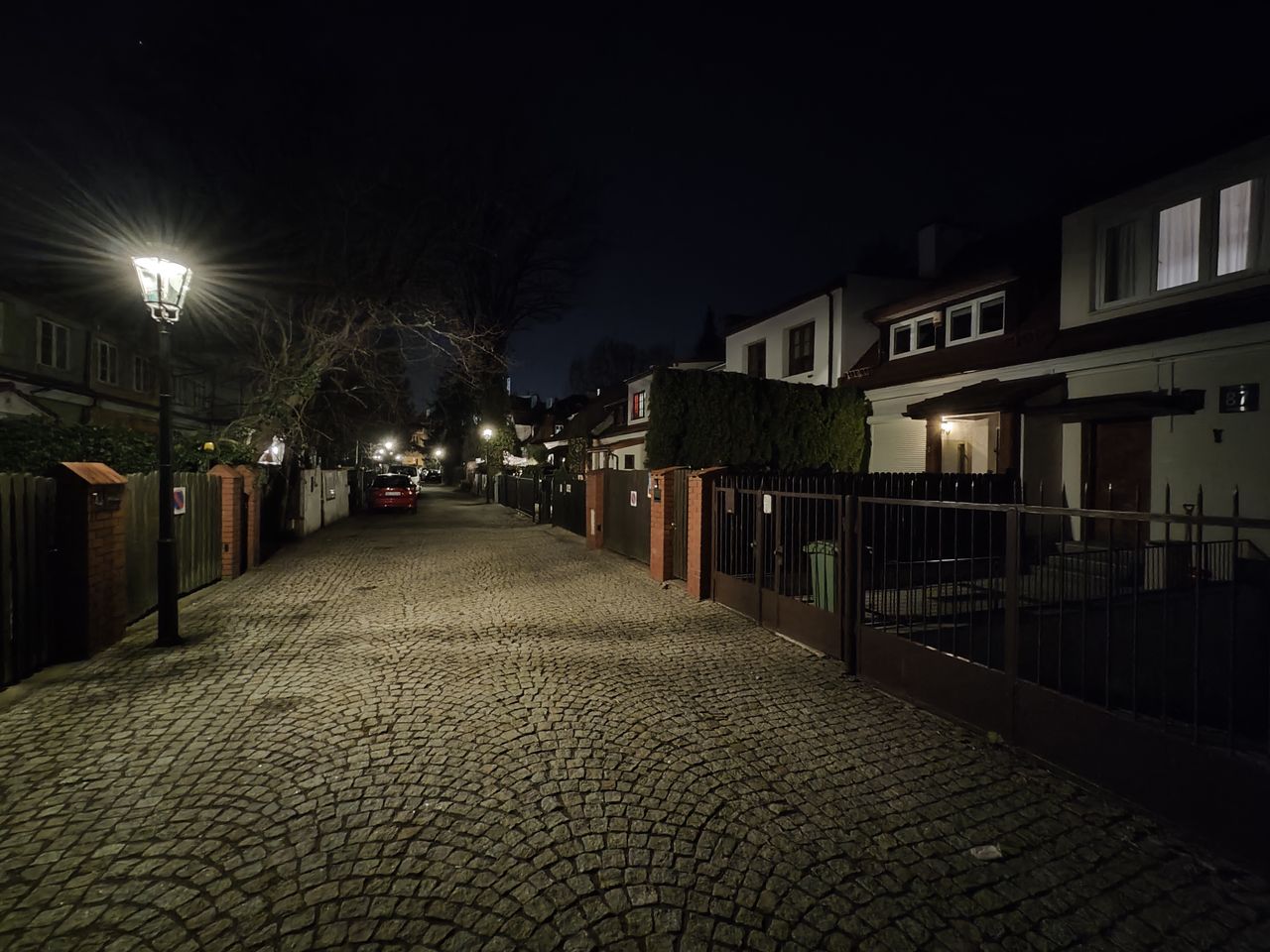 Zdjęcia nocne wykonane Xiaomi 13