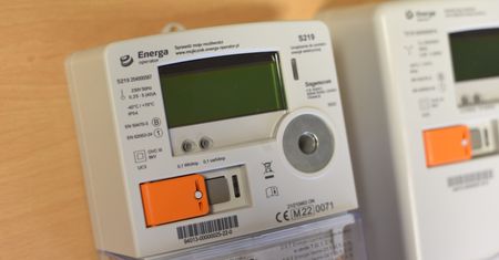 Nowe liczniki energii elektrycznej. Wymiana czeka kolejnych Polaków