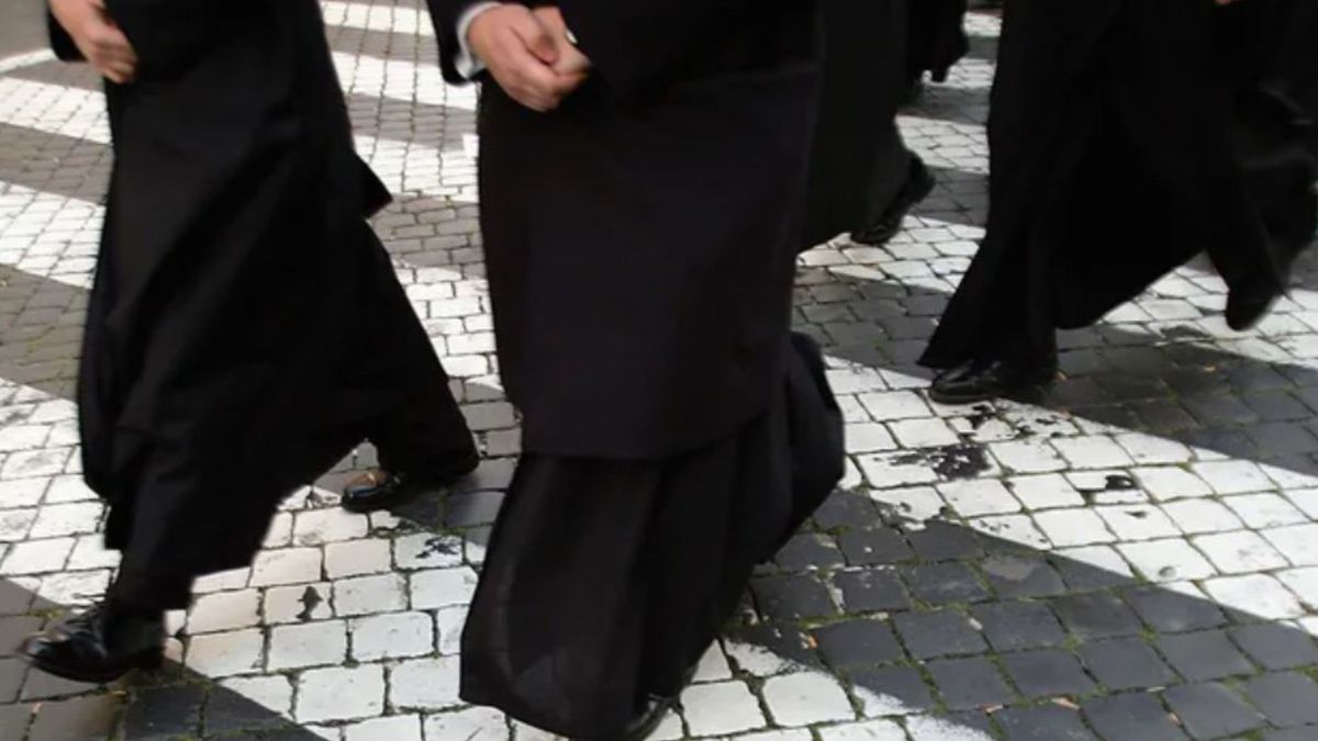 Kontrowersje wokół zrównania związków partnerskich z małżeństwem