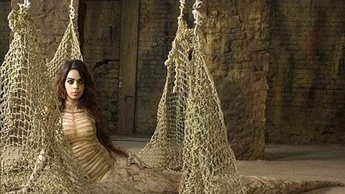 W sidłach kobiety-węża [zwiastun] 1