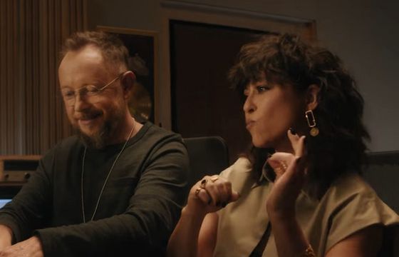 Natalia Kukulska z mężem reklamuje biżuterię W.Kruk